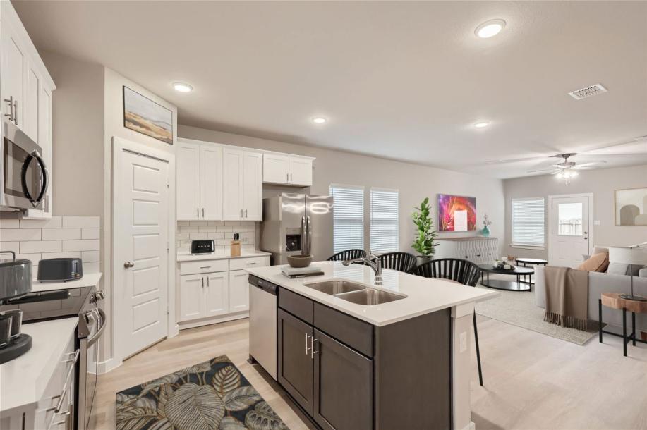 511 Warm Saffina Lane, Temple, TX 76502-5